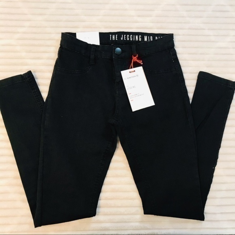 Nineteen 91 Black Mid Rise Jegging Skinny Jeans NWT Size 2 26 XS